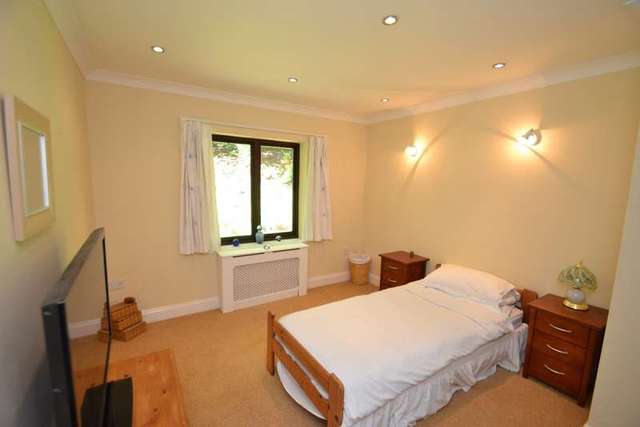  Image of 5 bedroom Detached house for sale in Laurel Gardens Broadstone BH18 at Broadstone, BH18 8LT