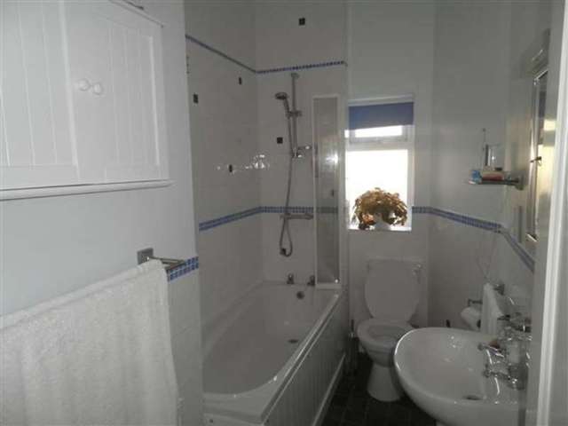  Image of 4 bedroom Terraced house to rent in Brougham Street Halifax HX3 at Ovenden, HX3 6NF