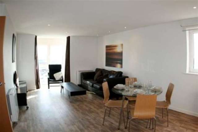  Image of 1 bedroom Flat to rent in Central Way Warrington WA2 at Warrington, WA2 7TJ