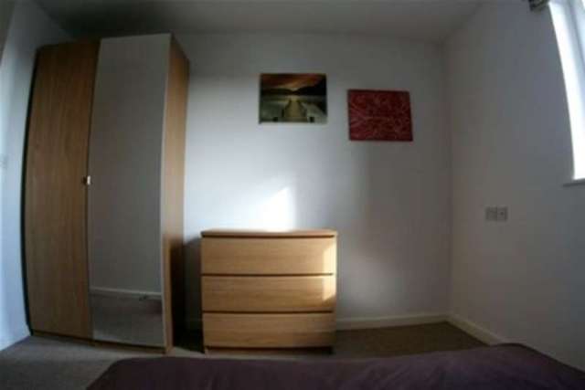  Image of 1 bedroom Flat to rent in Central Way Warrington WA2 at Warrington, WA2 7TJ