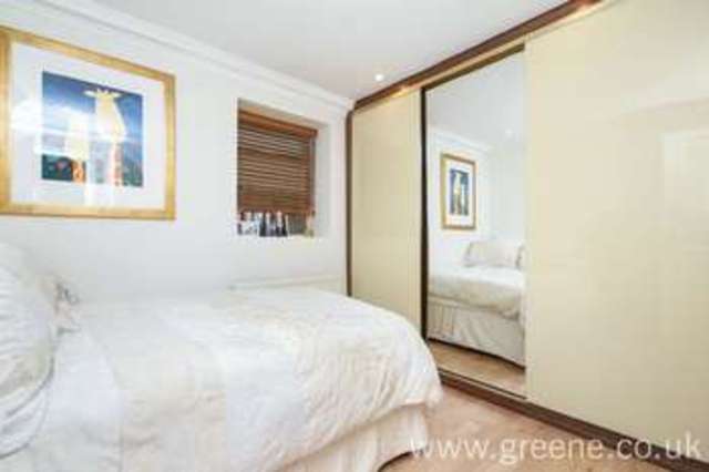  Image of 2 bedroom Flat to rent in Buckland Crescent London NW3 at Belsize Park London Belsize Park, NW3 5DH
