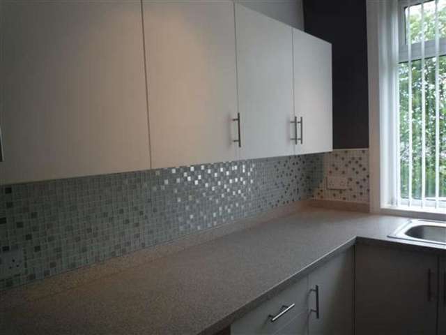  Image of 2 bedroom Semi-Detached house to rent in Bull Green Road Longwood Huddersfield HD3 at Quarmby, HD3 4XW