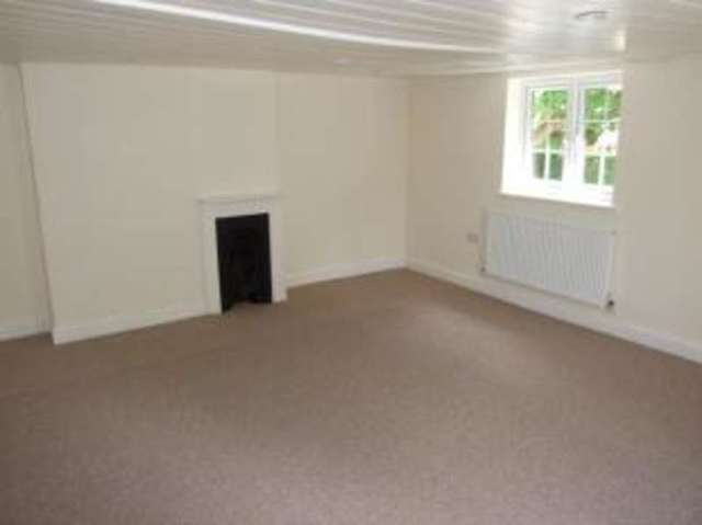  Image of 2 bedroom End of Terrace for sale in Burgh Hill Hurst Green Etchingham TN19 at Burgh Hill Etchingham Etchingham, TN19 7PB