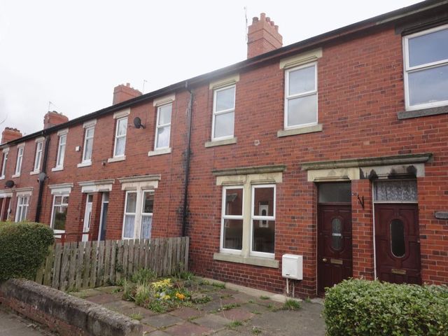  Image of 2 bedroom Terraced house to rent in Burn Avenue Forest Hall Newcastle upon Tyne NE12 at Burn Avenue Forest Hall Newcastle Upon Tyne, NE12 7JY