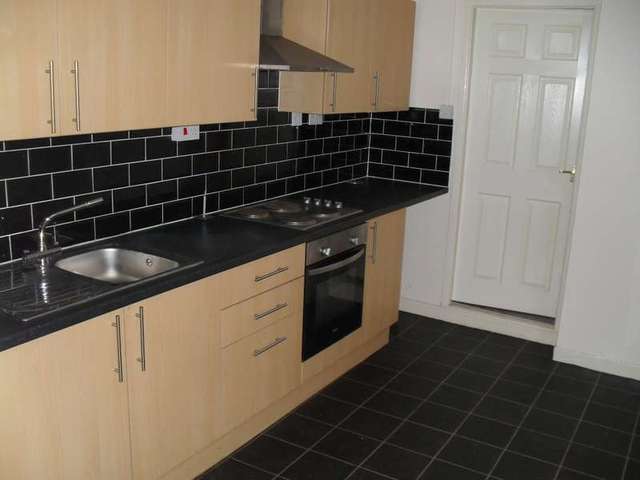  Image of 3 bedroom Terraced house to rent in Burns Street Bootle L20 at Bootle Merseyside, L20 4RJ