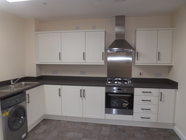 Image of 2 bedroom Property to rent in Bushfield Court Shortstown Bedford MK42 at Beds  New Cardington, MK42 0GJ