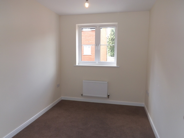  Image of 2 bedroom Property to rent in Bushfield Court Shortstown Bedford MK42 at Beds  New Cardington, MK42 0GJ