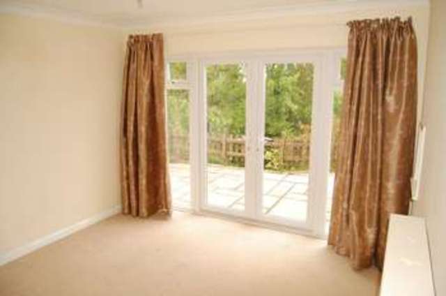  Image of 4 bedroom Detached house to rent in Buttons Farm Road Penn Wolverhampton WV4 at Buttons Farm Road  Wolverhampton, WV4 5LR