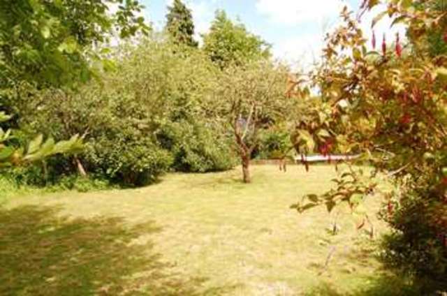  Image of 4 bedroom Detached house to rent in Buttons Farm Road Penn Wolverhampton WV4 at Buttons Farm Road  Wolverhampton, WV4 5LR