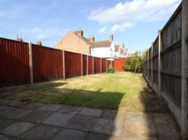  Image of 2 bedroom Terraced house for sale in Yarmouth Road Caister-on-Sea Great Yarmouth NR30 at Caister-on-Sea Great Yarmouth Caister-on-Sea, NR30 5BU