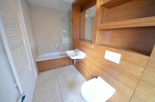 Image of 2 bedroom Apartment to rent in Caledonian Road London N1 at Caledonian Road  Islington, N1 0SL