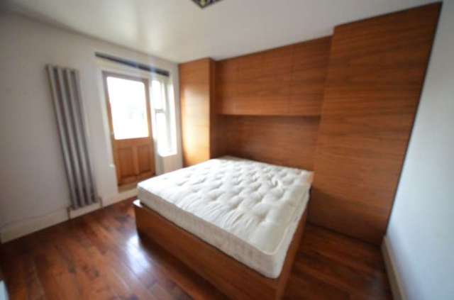  Image of 2 bedroom Apartment to rent in Caledonian Road London N1 at Caledonian Road  Islington, N1 0SL