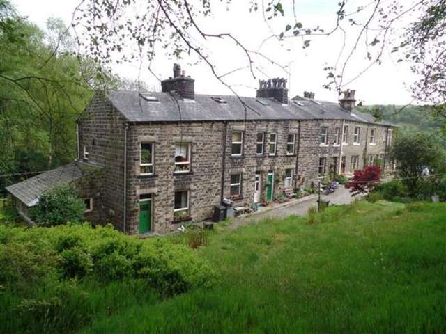  Image of 2 bedroom Terraced house to rent in Campden Road Hebden Bridge HX7 at Mytholm, HX7 6BZ
