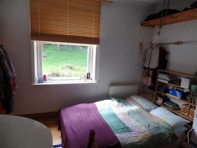  Image of 2 bedroom Terraced house to rent in Campden Road Hebden Bridge HX7 at Mytholm, HX7 6BZ