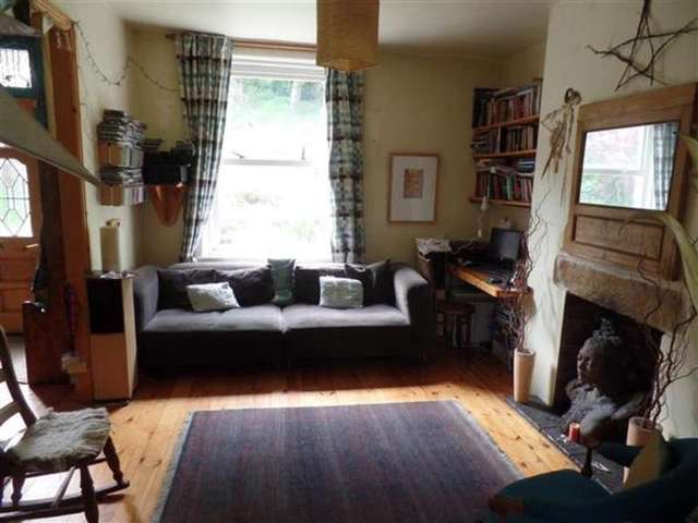  Image of 2 bedroom Terraced house to rent in Campden Road Hebden Bridge HX7 at Mytholm, HX7 6BZ