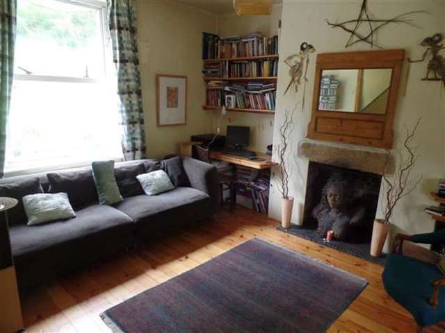  Image of 2 bedroom Terraced house to rent in Campden Road Hebden Bridge HX7 at Mytholm, HX7 6BZ