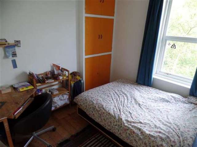 Image of 2 bedroom Terraced house to rent in Campden Road Hebden Bridge HX7 at Mytholm, HX7 6BZ