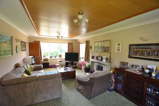  Image of 4 bedroom Detached house for sale in Arrowsmith Road Wimborne BH21 at Arrowsmith Road  Wimborne, BH21 3BG