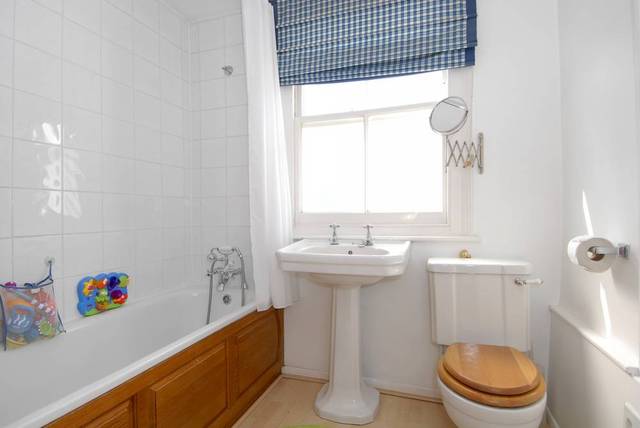  Image of 4 bedroom Detached house to rent in Canford Road London SW11 at Canford Road  Battersea, SW11 6PA