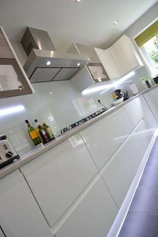  Image of 5 bedroom Detached house for sale in Cardinal Close Edgbaston Birmingham B17 at Cardinal Close  Edgbaston, B17 8EU