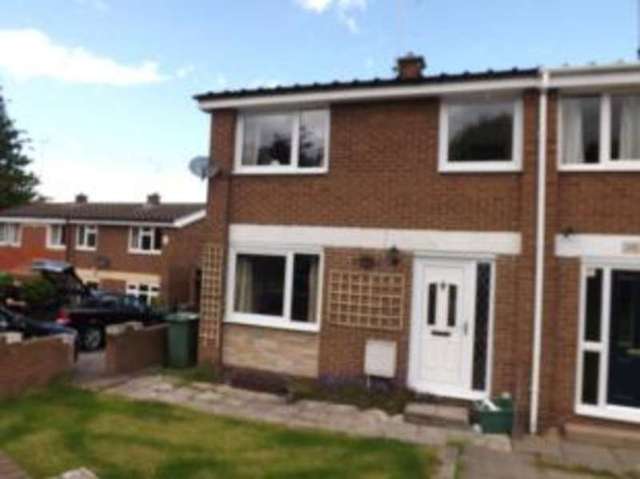  Image of 3 bedroom Semi-Detached house for sale in Carleton Glen Pontefract WF8 at Pontefract West Yorkshire Pontefract, WF8 2RT