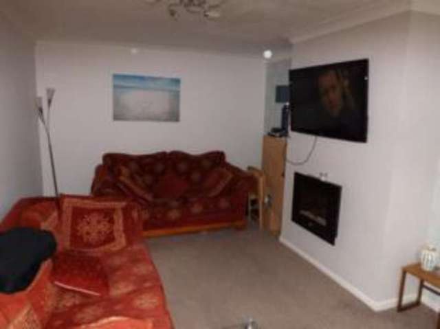 Image of 3 bedroom Semi-Detached house for sale in Carleton Glen Pontefract WF8 at Pontefract West Yorkshire Pontefract, WF8 2RT