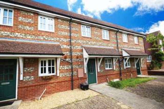  Image of 3 bedroom Terraced house to rent in Carpenter Drive Amesbury Salisbury SP4 at Carpenter Drive Amesbury Salisbury, SP4 7WB