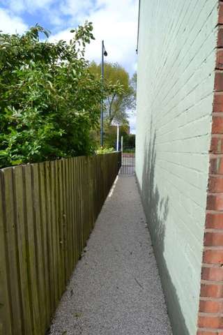  Image of 3 bedroom End of Terrace to rent in Cartland Road Stirchley Birmingham B30 at Cartland Road Stirchley Birmingham, B30 2RD