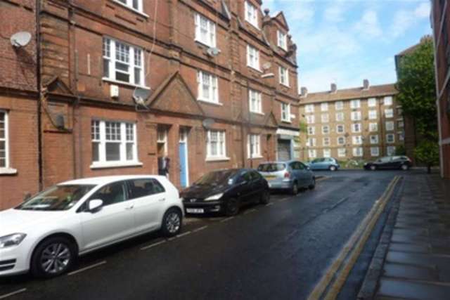 Image of Studio flat to rent in Casson Street London E1 at London, E1 5LA