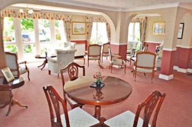  Image of 2 bedroom Retirement Property for sale in Cathedral View Court Cabourne Avenue Lincoln LN2 at Cabourne Avenue  Lincoln, LN2 2GF