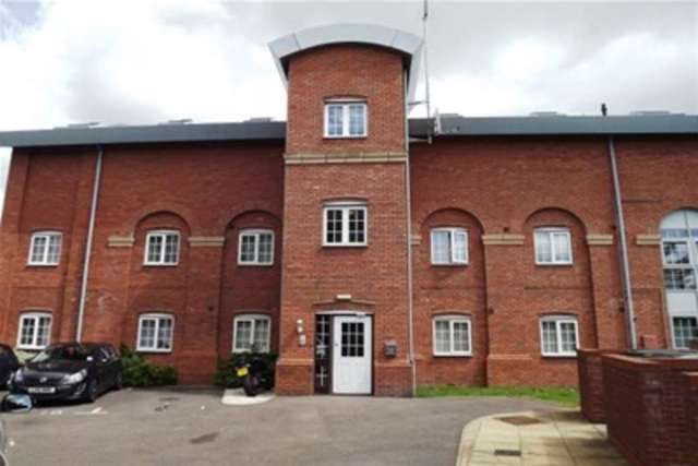  Image of 2 bedroom Flat to rent in Caxton Court Burton-on-Trent DE14 at Burton-on-Trent, DE14 3SH
