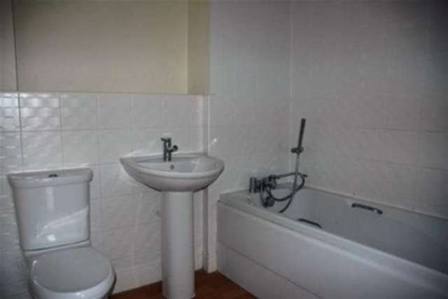  Image of 2 bedroom Flat to rent in Searl Street Derby DE1 at Derby, DE1 1BW