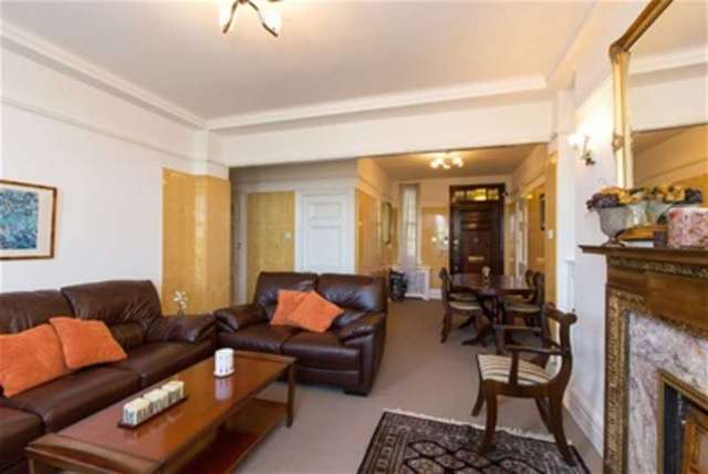  Image of 2 bedroom Flat to rent in Baker Street London NW1 at London, NW1 5RS