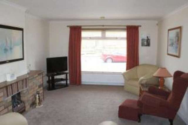  Image of 3 bedroom Terraced house for sale in Chalmers Drive East Kilbride Glasgow G75 at East Kilbride Glasgow Auldhouse, G75 0NY