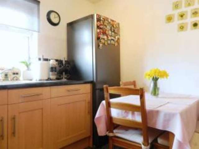  Image of 2 bedroom Flat for sale in Bridge Street Warwick CV34 at Bridge Street Warwick Warwick, CV34 5PH