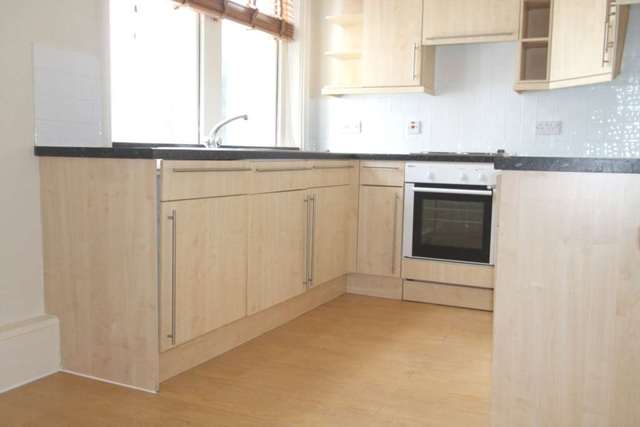  Image of 1 bedroom Apartment to rent in Charing Cross Road London WC2H at Charing Cross Road Covent Garden London, WC2H 0DG