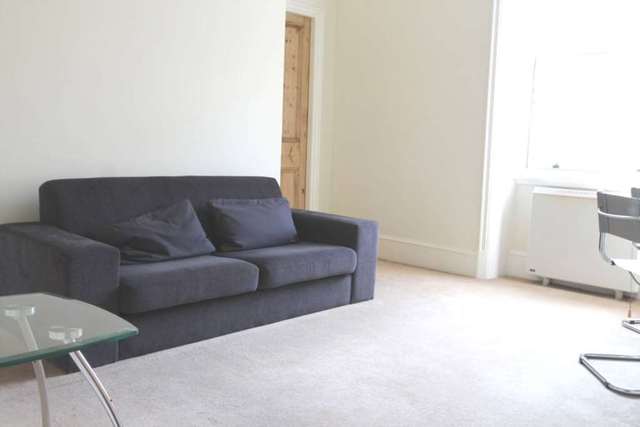 Image of 1 bedroom Apartment to rent in Charing Cross Road London WC2H at Charing Cross Road Covent Garden London, WC2H 0DG