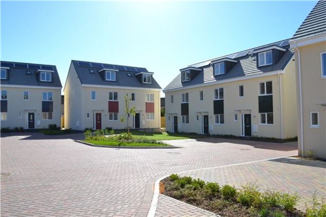 Image of 3 bedroom End of Terrace for sale in Charlton Road Brentry Bristol BS10 at Charlton Road  BRISTOL, BS10 6JS