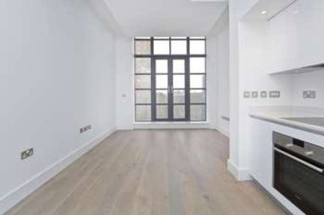  Image of 2 bedroom Flat to rent in Chatham Place London E9 at Homerton, E9 6FJ