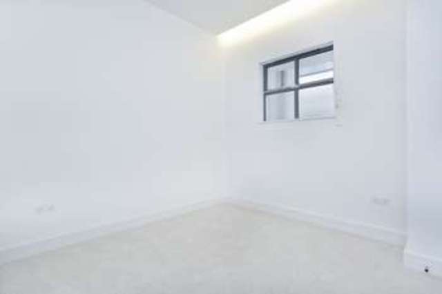 Image of 2 bedroom Flat to rent in Chatham Place London E9 at Homerton, E9 6FJ