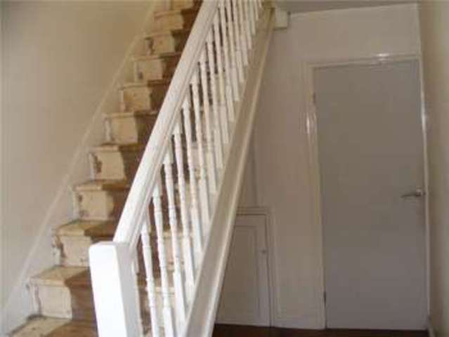  Image of 3 bedroom Semi-Detached house for sale in Chatsworth Road Barnsley S71 at Barnsley South Yorkshire Carlton, S71 3QL