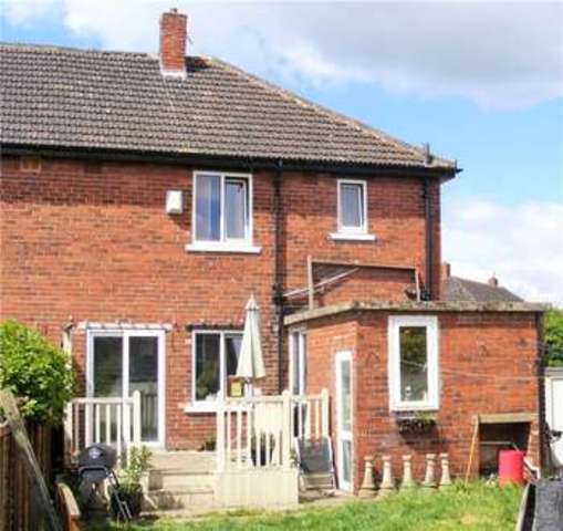  Image of 3 bedroom Semi-Detached house for sale in Chatsworth Road Barnsley S71 at Barnsley South Yorkshire Carlton, S71 3QL