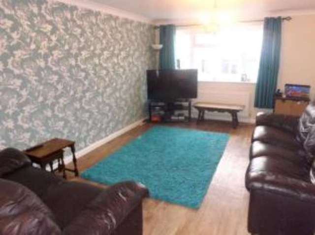  Image of 4 bedroom Detached house for sale in Mayne Crest Springfield Chelmsford CM1 at Chelmsford Essex Broomfield, CM1 6UA