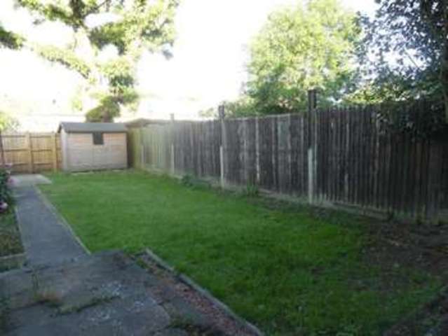  Image of Property to rent in Cherrywood Lane Morden SM4 at Cherrywood Lane  Morden, SM4 4HS