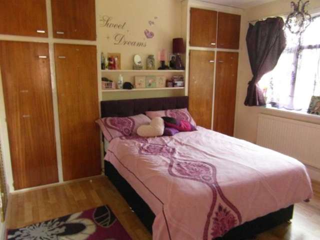  Image of 3 bedroom Semi-Detached house for sale in Chesterton Avenue Sunnyhill Derby DE23 at Chesterton Avenue Sunnyhill Derby, DE23 1GS