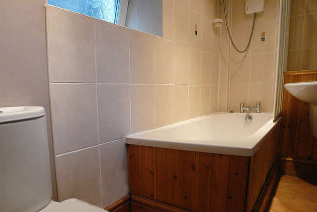  Image of 1 bedroom Terraced house for sale in Chew Valley Road Greenfield Oldham OL3 at Greenfield Saddleworth Greenfield, OL3 7AF