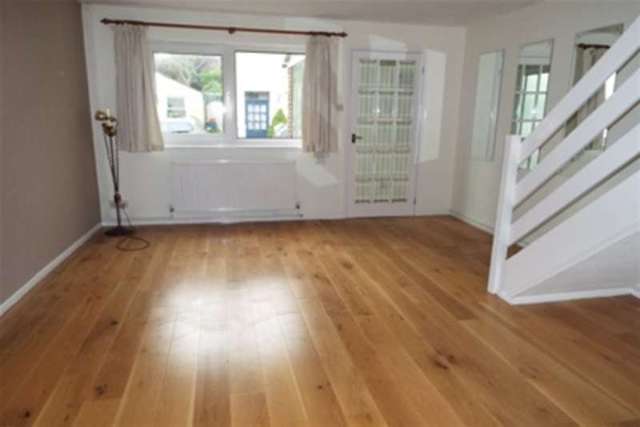  Image of 2 bedroom Semi-Detached house to rent in Victoria Road Chichester PO19 at Chichester, PO19 7HZ