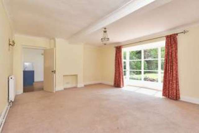  Image of 4 bedroom Detached house for sale in Church Lane Thrumpton Nottingham NG11 at Church Lane  Thrumpton, NG11 0AX