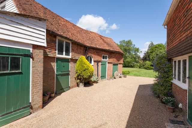  Image of 6 bedroom Detached house for sale in Church Road Goudhurst Cranbrook TN17 at Goudhurst, TN17 1BN