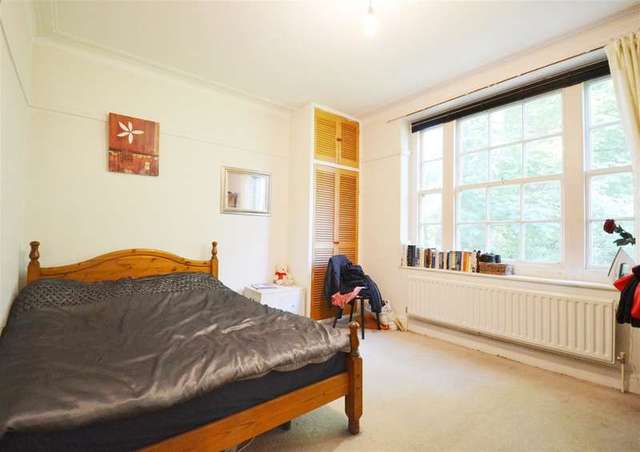  Image of 2 bedroom Apartment for sale in London Road Harrow-on-the-Hill Harrow HA1 at Harrow on the Hill, HA1 3LZ